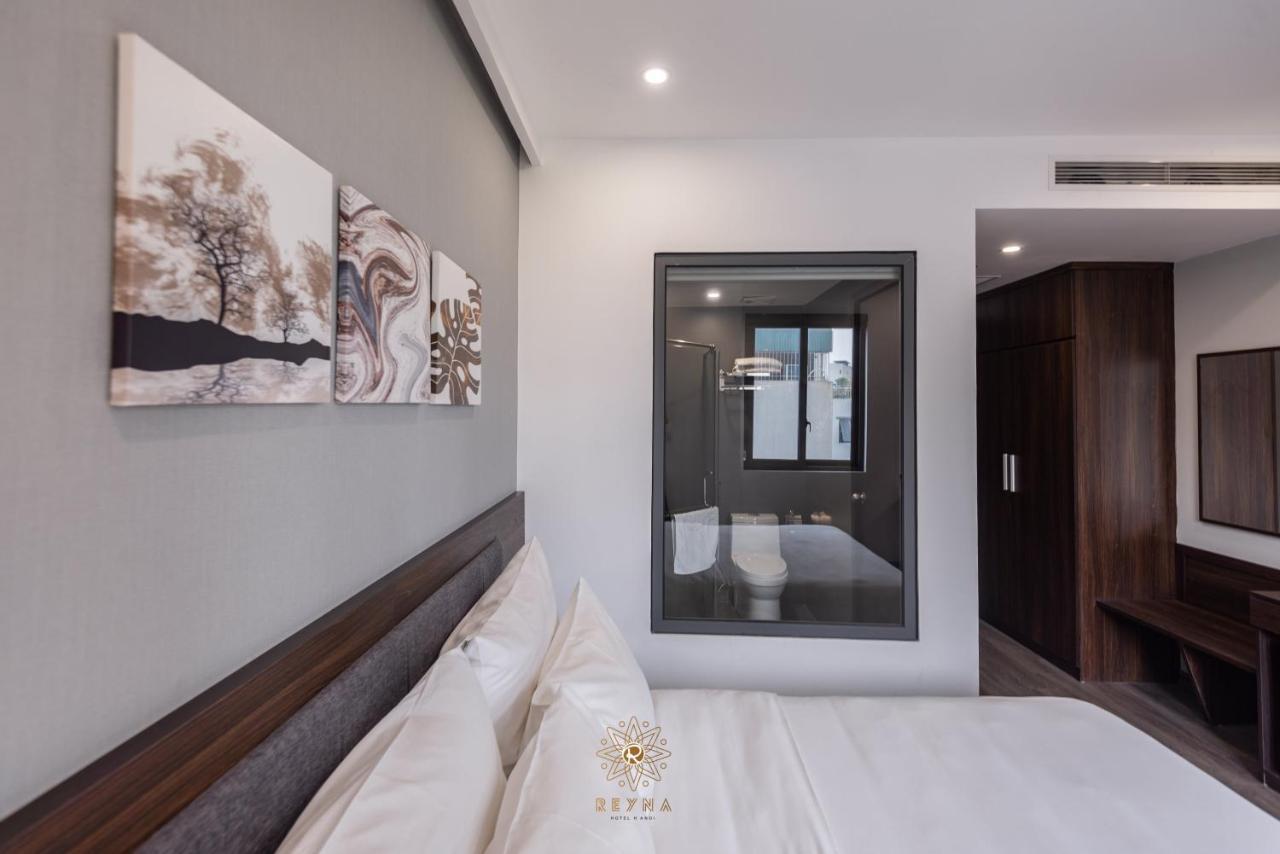 Hotel Reyna &